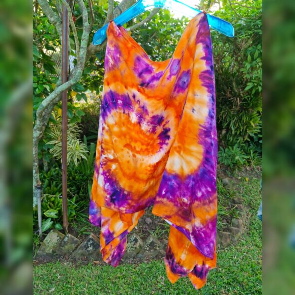 Tie-Dyed Versatile Poncho - Image 2